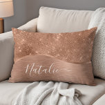 Silver Glitzer Glam Bling Personalisiert Metallic Dekokissen<br><div class="desc">Diese Rose mit goldgebürstetem Metall und glamourösen Imitaten Glitzer gemustert Akzent Kissen mit Ihrem eigenen individuelle Name leicht personalisieren.</div>