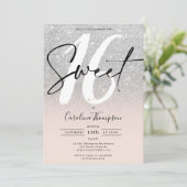 Silver Glitzer Randskript Foto Sweet 16 Einladung (Stehend Vorderseite)