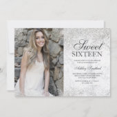 Silver Glitzer schick weißer Marmor Foto Sweet 16 Einladung (Vorderseite)