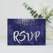 Silver Glitzer Splash auf Royal Blue Rose RSVP Karte (Stehend Vorderseite)