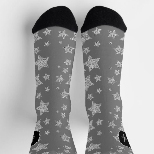 Silver Glitzern Stars Muster hellgrau Monogram Socken (Oben)