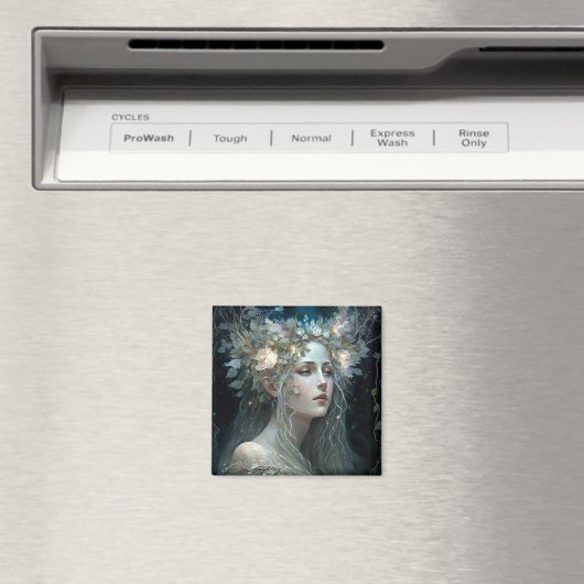 Silver Goddess Fantasy Art Magnet (In Situ (Geschirrspüler))