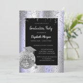 Silver Grad Cap, Disco Ball Confetti, Wine Lavande Einladung (Stehend Vorderseite)