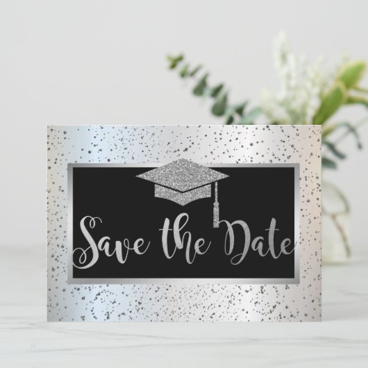 Silver Graduation Cap, Confetti Save the Date (Stehend Vorderseite)
