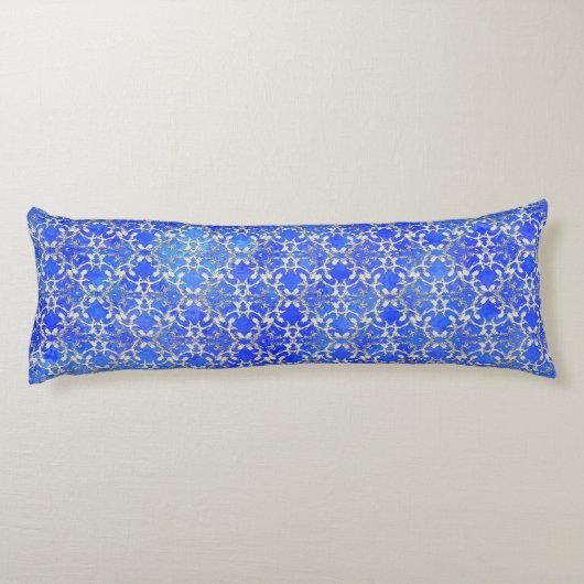 Silver Gray Blue Dancing Scrolls Muster Seitenschläferkissen (Rückseite)