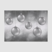 Silver Gray Christmas Baubles on Gray Bokeh Seidenpapier (Vorderseite)