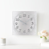 Silver Gray Crystals Confetti Glitzer Blush Number Quadratische Wanduhr (Zuhause)