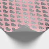 Silver Gray Glitzer Metallic Pink Blush Hearts Geschenkpapier (Ecke)
