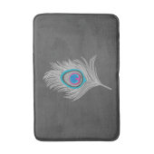 Silver Gray / Gray Peacock Feather on Graphite Badematte (Vorderseite Vertikal)