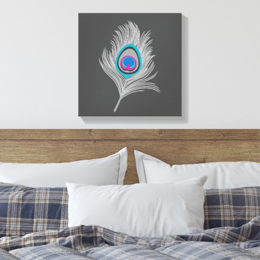 Silver Gray / Gray Peacock Feather on Graphite Leinwanddruck (Insitu (Schlafzimmer))