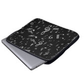 Silver Gray Musical Notes on Black Laptopschutzhülle (Vorne Knopf)