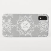 Silver Gray Snowflakes Christmas Holiday Monogram Case-Mate iPhone Hülle (Rückseite (Horizontal))