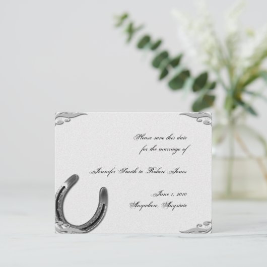 Silver Horseshoe auf White Wedding Save the Date (Stehend Vorderseite)