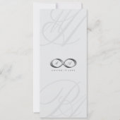 Silver Infinity Hand Clasp Couple Monogram Wedding Einladung (Vorderseite)