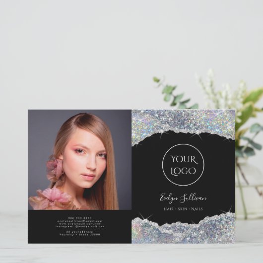 Silver irisierter Glitzer Zweifach-Broschüre (Stehend Vorderseite)