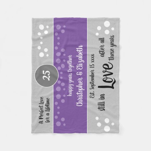 Silver Jubiläum lila und grau noch in der Liebe Fleecedecke (Vorderseite)