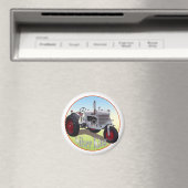 Silver King Tractor Magnet (In Situ (Geschirrspüler))