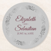Silver Lace Burgundy auf Gray Elegant Wedding Runder Pappuntersetzer (Vorderseite)