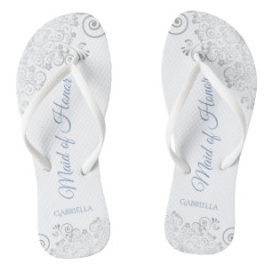 Silver Lace & Dusty Blue Trauzeugin Wedding Badesandalen