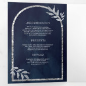 Silver Laurel Wreath Blätter Navy Blue Wedding Dreifach Gefaltete Einladung (Innen Erste Seite)