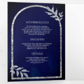Silver Laurel Wreath Verlasst Royal Blue Wedding Dreifach Gefaltete Einladung (Innen Erste Seite)