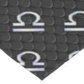 Silver Libra Zodiac Sign Snake Skin Style Tischdecke (Schrägansicht)