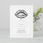 Silver Lips Bat Mitzvah Foto Einladung (Stehend vorne)