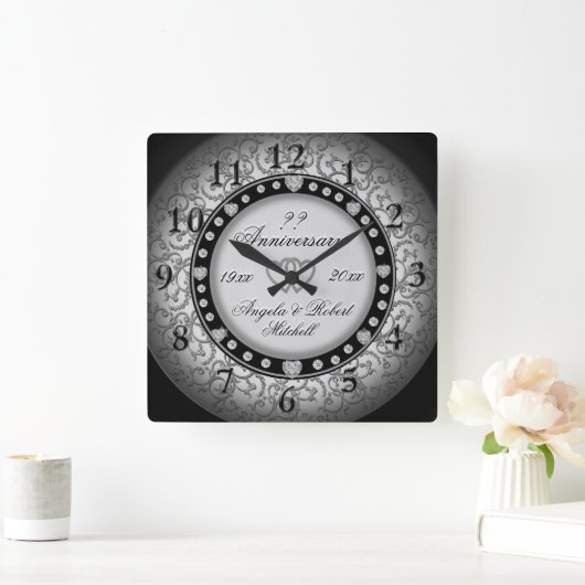 Silver Look zum Jubiläum Quadratische Wanduhr (Zuhause)