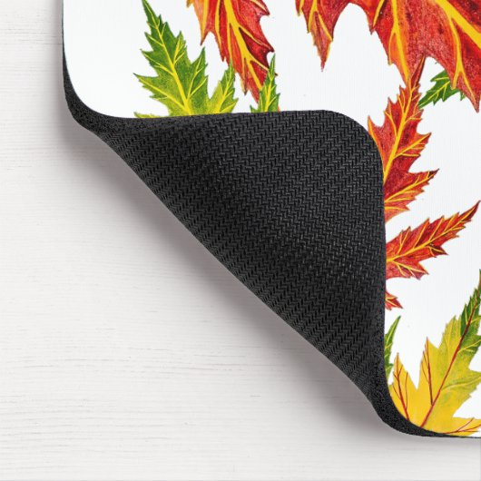 Silver Maple auf einem Mauspad (Ecke)