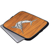 Silver Marlin auf Teak Wood Decor Laptopschutzhülle (Vorne Knopf)