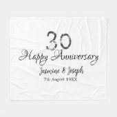 Silver Metallic 30. Happy Jubiläum Name hinzufügen Fleecedecke (Vorderseite (Horizontal))