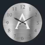 Silver Metallic Monogram Name & Initial Große Wanduhr<br><div class="desc">Silber-Imitat Metallischer Monogramm-Name und Anfangsservierung der Wandsperre. Die Wall-Uhr ist das perfekte Geschenk für jemanden,  der silber Edelstahl Liebe.</div>