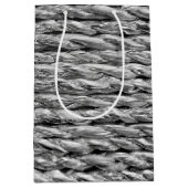 Silver Metallic Wicker Muster Mittlere Geschenktüte (Vorderseite)