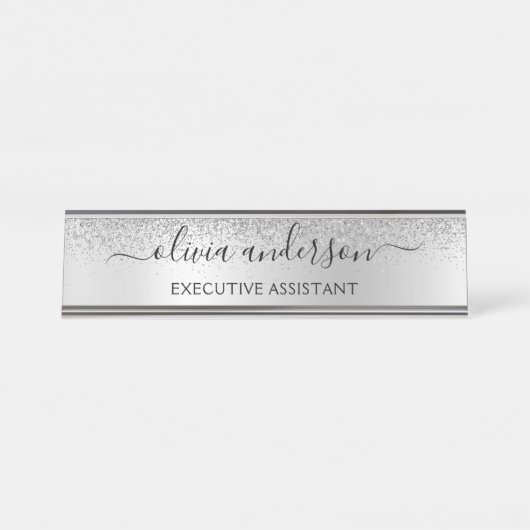 Silver Monogram Glitzer Sparkle Girly Script Schreibtischnamensplakette (Vorderseite )