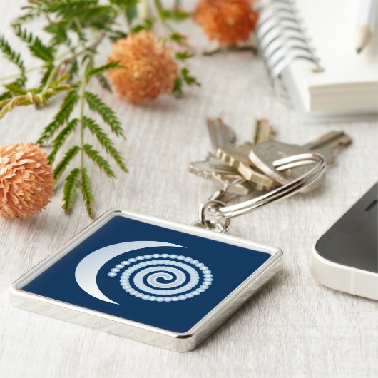 Silver Moon Spiral auf dunkelblau Schlüsselanhänger (Seite)