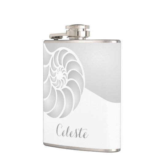 Silver Nautilus-Muschel mit benutzerdefiniertem Mo Flachmann (Links)