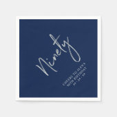 Silver Navy Blue Cheers 90. Geburtstagsparty Serviette (Vorderseite)