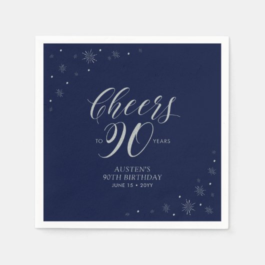 Silver & Navy Blue Cheers 90. Geburtstagsparty Serviette (Vorderseite)