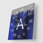 Silver Navy Blue Glitzer Brushed Metal Monogram Quadratische Wanduhr (Winkel)