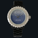 Silver Navy Blue Glitzer Giron Monogram Name Armbanduhr<br><div class="desc">Monogram Name Watch für Navy Blue und Silver Sparkle Glitzer. Dies macht den perfekten Abschluss,  Geburtstag,  Hochzeit,  Brautparty,  Jubiläum,  Babydusche oder Junggeselinnen-Abschied Geschenk für jemanden,  die Lieben glamourösen Luxus und schicke Stile.</div>