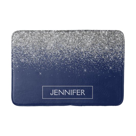 Silver Navy Blue Glitzer Giron Monogram Name Badematte (Vorderseite)