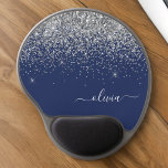 Silver Navy Blue Glitzer Giron Monogram Name Gel Mousepad<br><div class="desc">Monogram Name und Initial Mousepad (Mouse Pad) für silberne und blaue Sparkle-Glitzer. Das macht den perfekten 16 Geburtstag,  Hochzeit,  Brautparty,  Jubiläum,  Babydusche oder Junggeselinnen-Abschied Geschenk für jemanden,  der Lieben glamourösen Luxus und schicke Stile.</div>