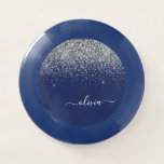 Silver Navy Blue Glitzer Giron Monogram Name Wham-O Frisbee<br><div class="desc">Navy Blue und Silver Sparkle Glitzer Script Monogram Name Frisbee. Dies macht den perfekten Abschluss,  Geburtstag,  Hochzeit,  Brautparty,  Jubiläum,  Babydusche oder Junggeselinnen-Abschied Geschenk für jemanden,  die Lieben glamourösen Luxus und schicke Stile.</div>