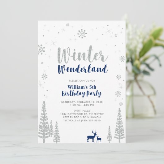 Silver & Navy Winter Wonderland Boy Geburtstag Einladung (Stehend Vorderseite)