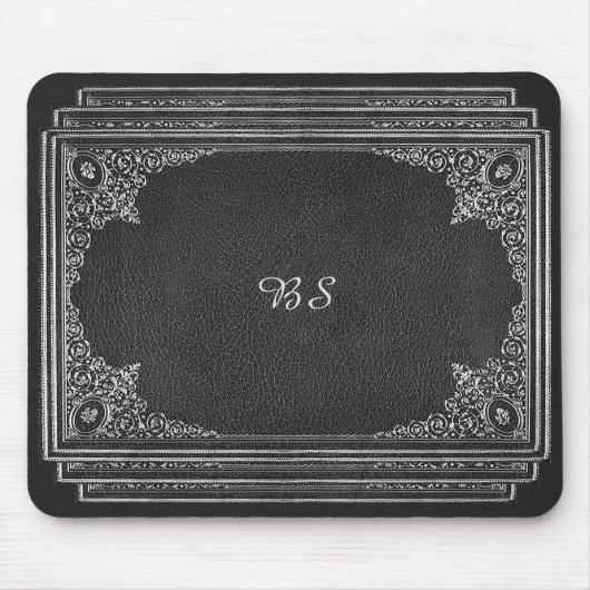 Silver Ornamental auf Schwarz mit Initialen Mousepad (Vorne)
