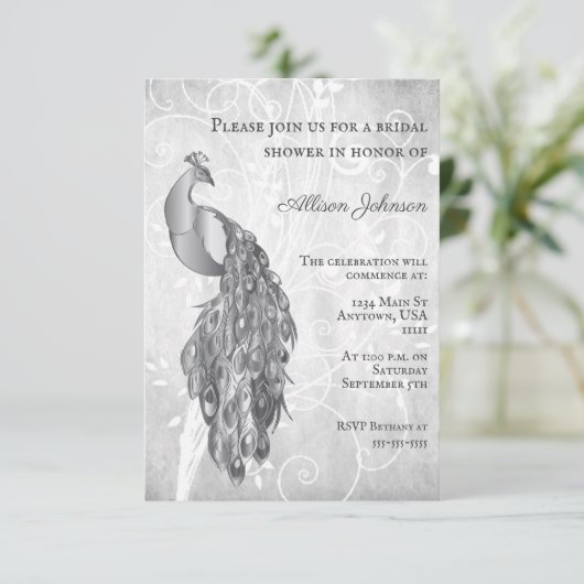 Silver Peacock Bridal Dusche Einladung (Stehend Vorderseite)