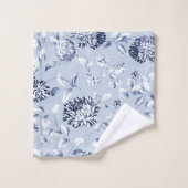 Silver & Periwinkle Blue Floral Toile Badhandtuch Set (Waschlappen)