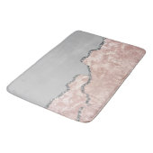 Silver Pink Brushed Metal Glitzer Badematte (Schrägansicht)
