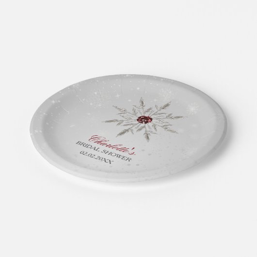 Silver Red Snowflakes Winter Brautparty Pappteller (Schrägansicht)