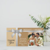 Silver Ribbon und Antique Gold Hochzeit Vielen Dan Dankeskarte (Stehend Vorderseite)